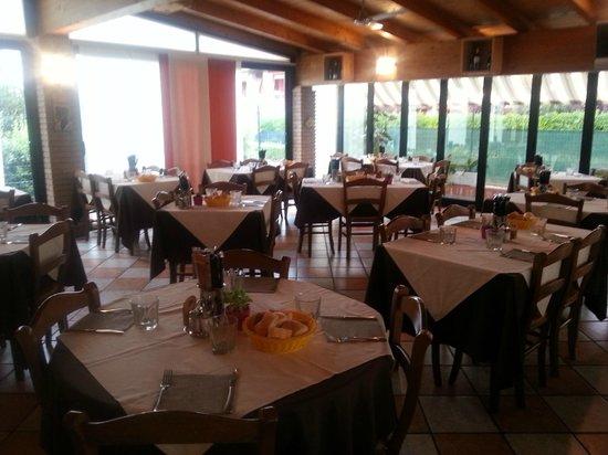 Trattoria Gin Gin
