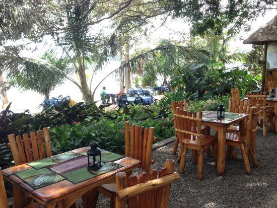 Goretti's Beachside Pizzaria and Grill