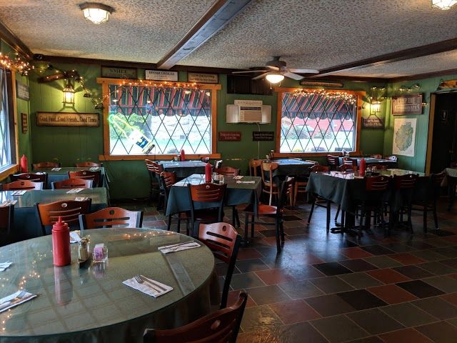 Diamond Point Grill