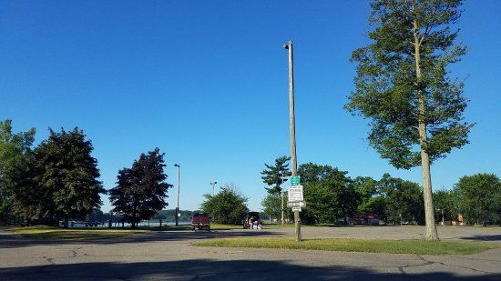 Mona Lake Park